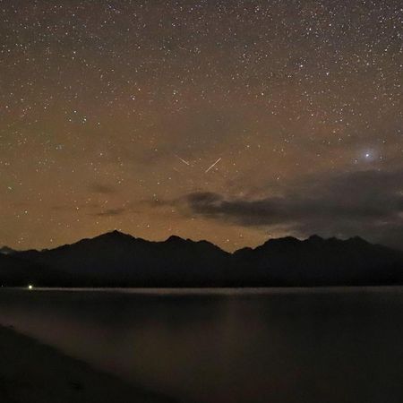 Catnap Cottage, Newly Renovated Manapouri Exterior photo